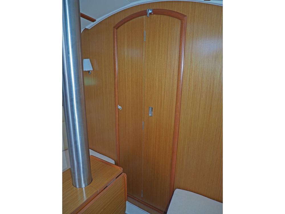 Vorschiff, Innenausstattung